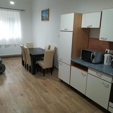 Suemegi Levendula Apartmanok Εξωτερικό φωτογραφία